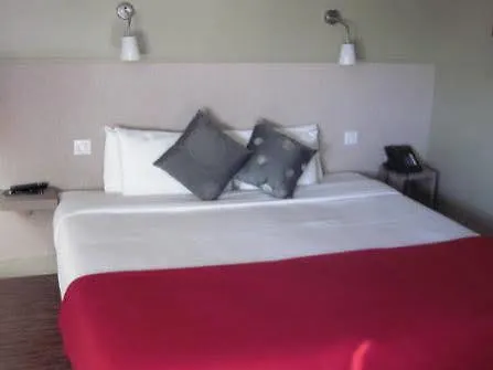 Buc Lounge Hotel