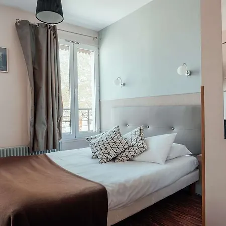 Lounge Hotel